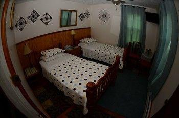 The Historic Greeley Inn Hawley Экстерьер фото